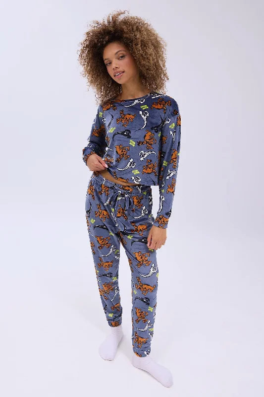 Scooby-Doo Printed Velour Pajama Jogger And Tee Set Best pajama sets for cold weather