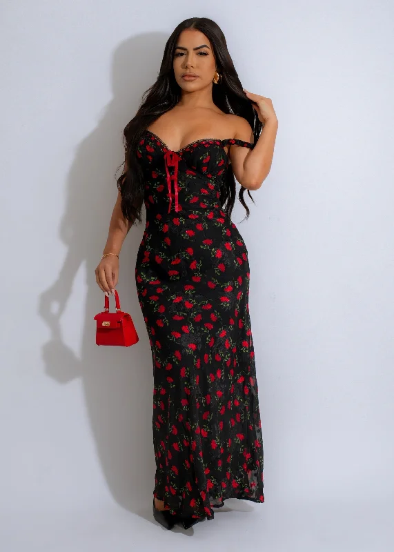 Crimson Blooms Maxi Dress Black Best maxi dresses for hourglass body shape