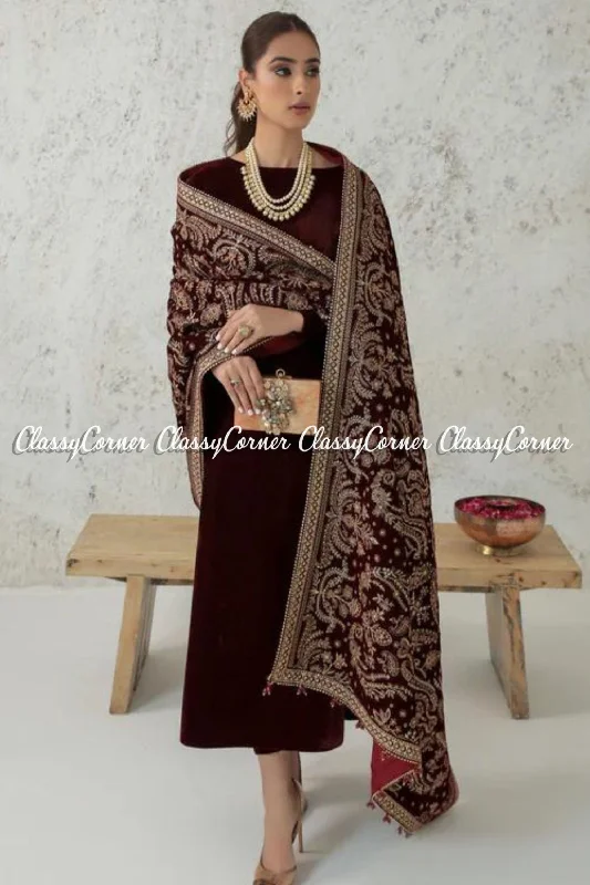 Fancy Maroon Golden Velvet Embroidered Pakistani Shawl Satin unclassified dresses