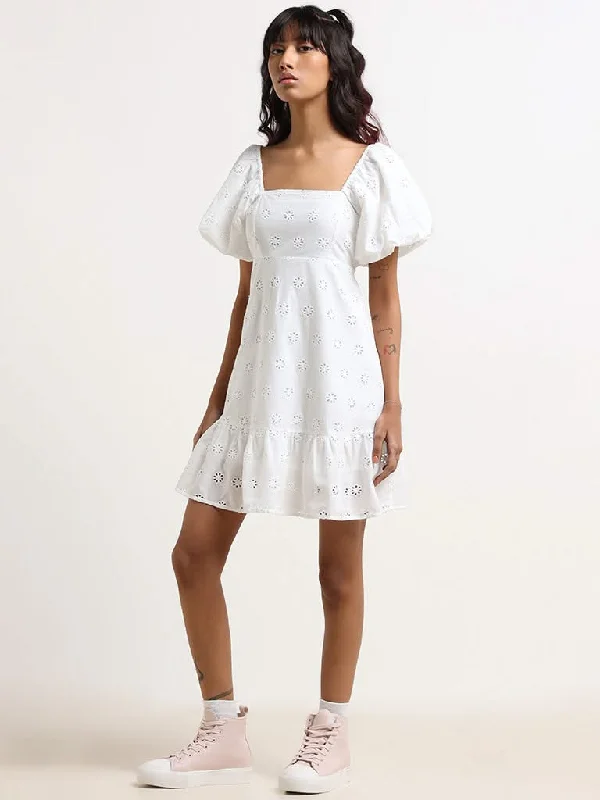 Nuon White Schiffli Cotton Tiered Dress Off-shoulder unclassified dresses