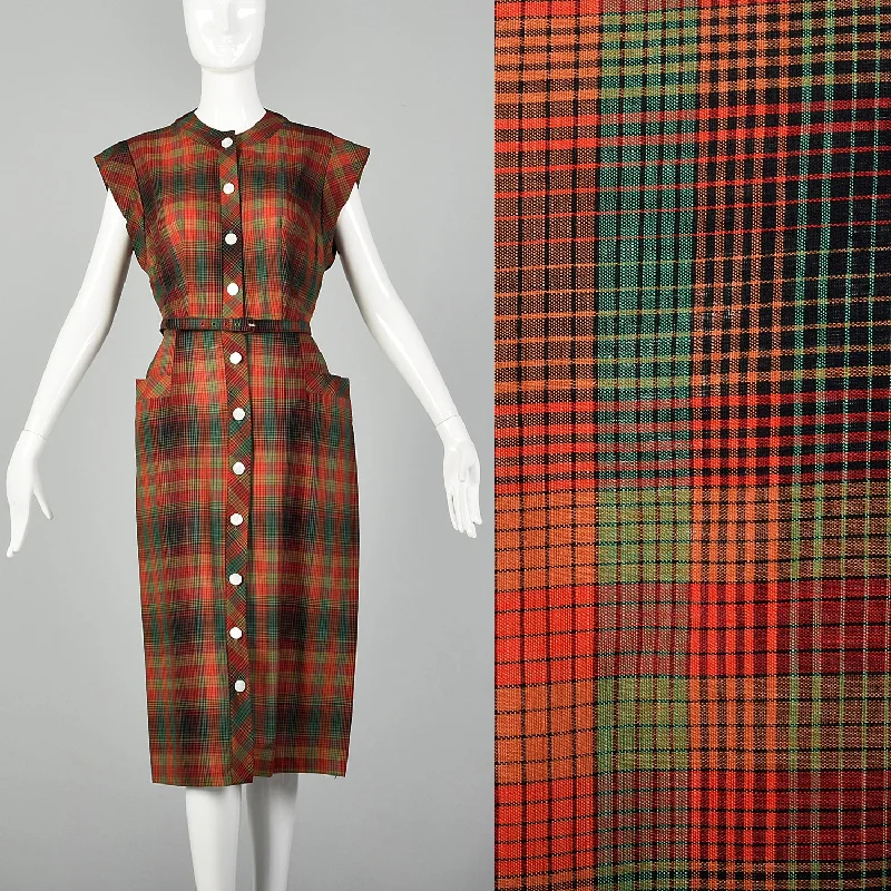 Small 1950s Red and Green Plaid Day Dress Off-shoulder unclassified dresses