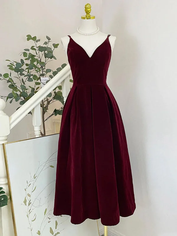 V Neck Tea Length Burgundy/Black Prom Dresses, Burgundy/Black Velvet Homecoming Dresses, Burgundy/Black Formal Graduation Evening Dresses SP2726 Floral unclassified dresses