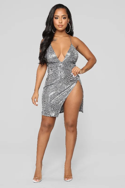 Yukie Metallic Dress - Silver Club unclassified dresses