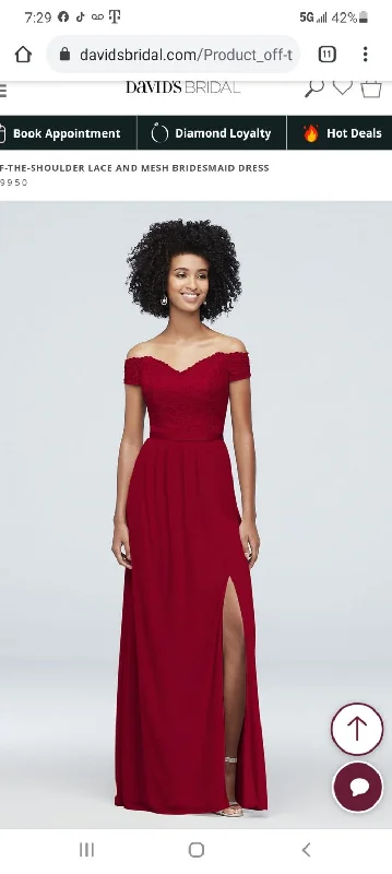 David's Bridal LONG LACE M OFF THE SHOULDER - Apple red Comfortable Maxi Look